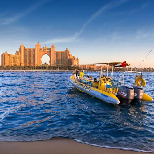 https://d1i3enf1i5tb1f.cloudfront.net/Tour-Images/Final/Yellow-Boats-Dubai-5005/1760078534967_S.jpg