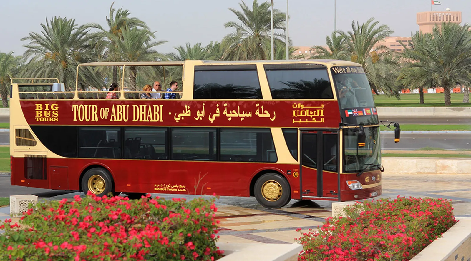https://d1i3enf1i5tb1f.cloudfront.net/Tour-Images/false-5064/abu-dhabi-big-bus-tour.jpg