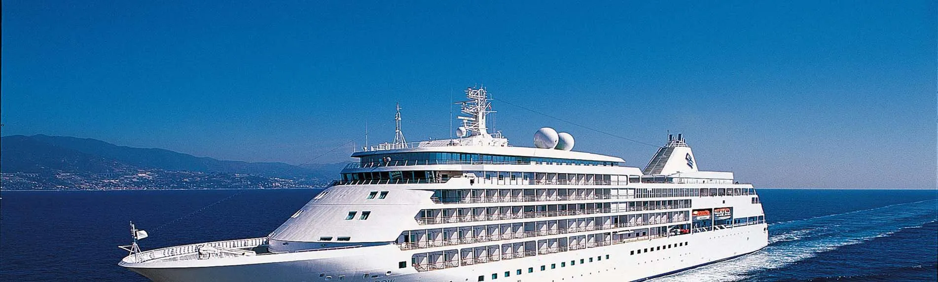 https://d1i3enf1i5tb1f.cloudfront.net/Tour-Images/false-6336/singapore-cruise-transfers.jpg